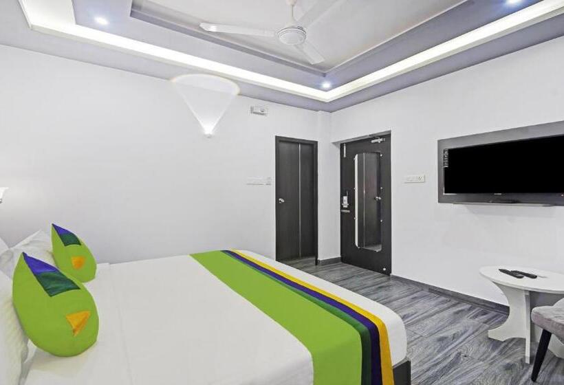 디럭스 룸, Treebo Premium Raffis  Andalusia Bay Way