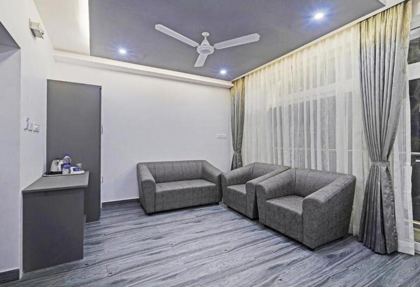 수피리어 룸, Treebo Premium Raffis  Andalusia Bay Way