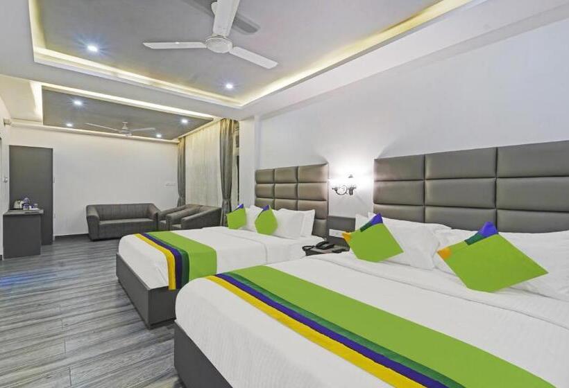 수피리어 룸, Treebo Premium Raffis  Andalusia Bay Way