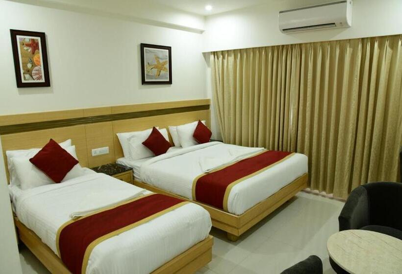 豪华三人间, U.t.elite