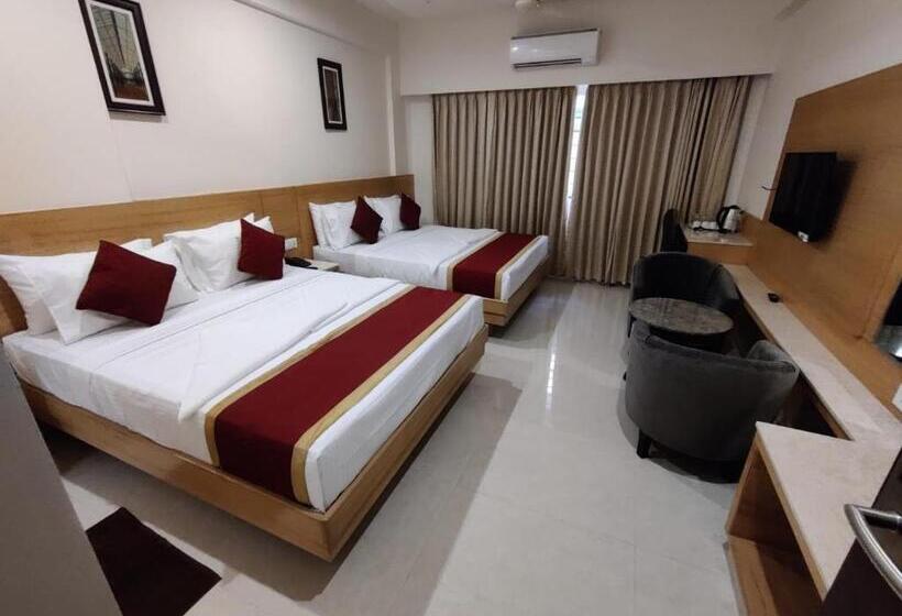 家庭套房, U.t.elite