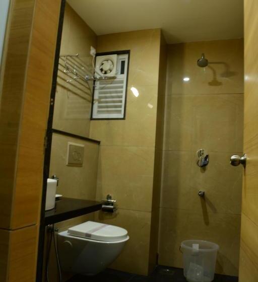 家庭间, U.t.elite