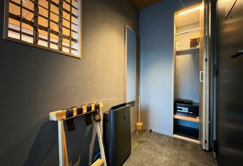 Номер Стандарт, Rinn Gion Shirakawa