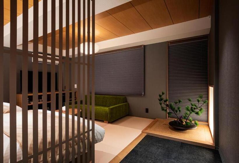 Номер Стандарт, Rinn Gion Shirakawa