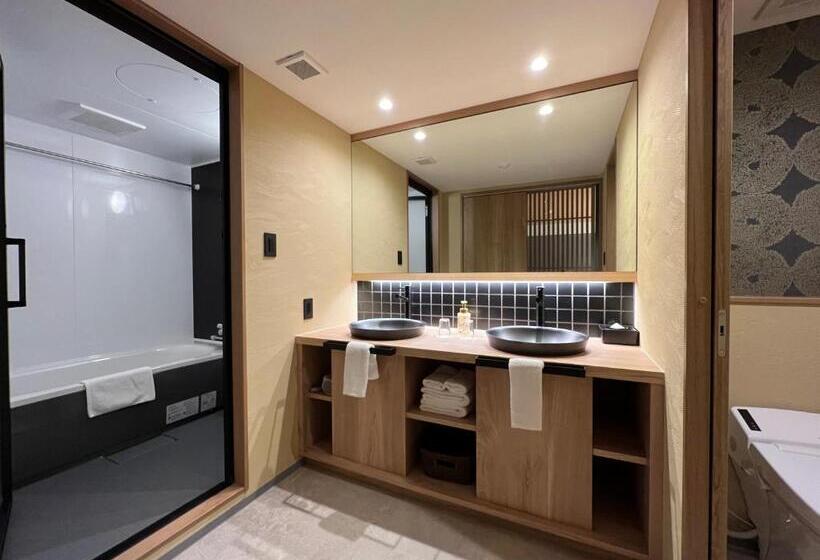 Номер Стандарт, Rinn Gion Shirakawa