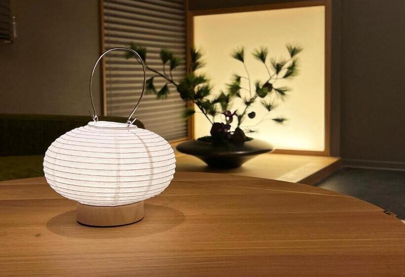 Номер Стандарт, Rinn Gion Shirakawa