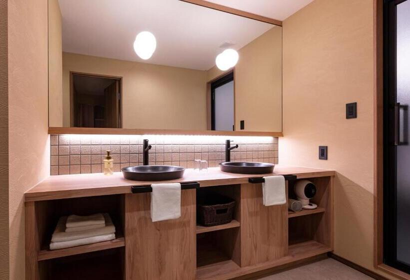 Люкс Повышенной Комфортности, Rinn Gion Shirakawa