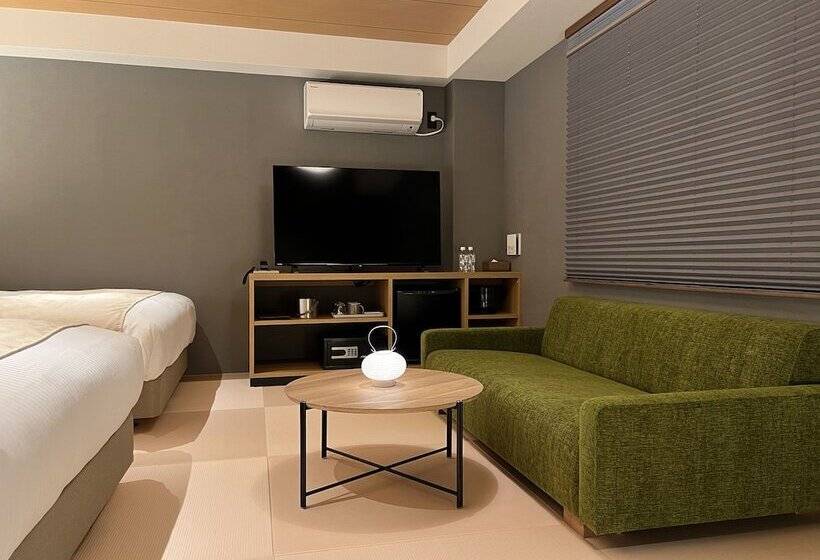 Номер Стандарт, Rinn Gion Shirakawa