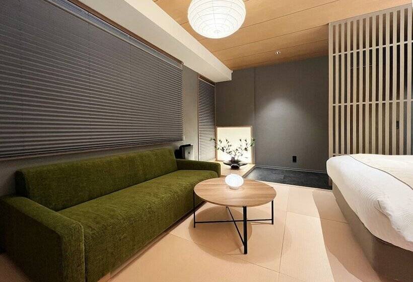 Номер Стандарт, Rinn Gion Shirakawa