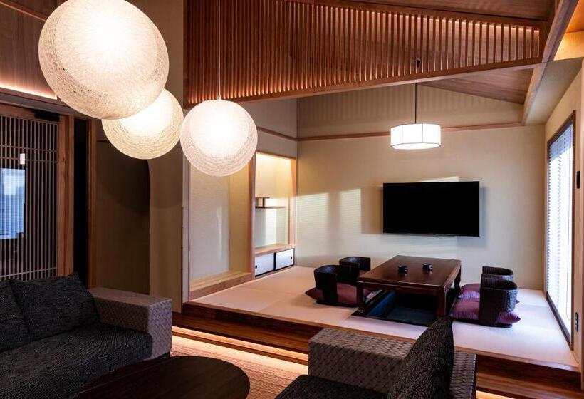 Люкс Повышенной Комфортности, Rinn Gion Shirakawa