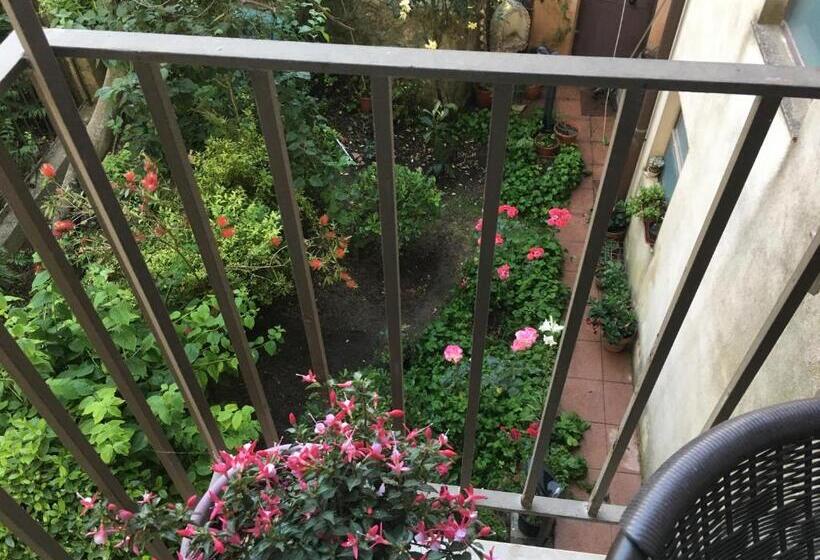 스탠다드 룸, B&b Fleurs