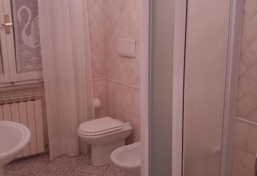 클래식 4인 룸, Guest House Attico Della Vittoria