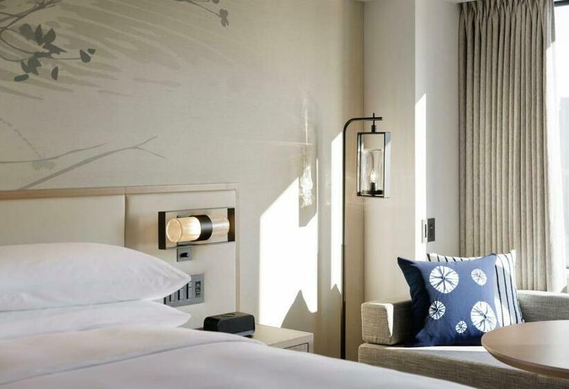 اتاق لوکس با تخت بزرگ, Courtyard By Marriott Nagoya