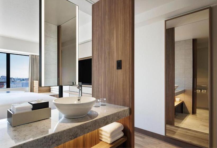 اتاق استاندارد در طبقه همکف, Courtyard By Marriott Nagoya