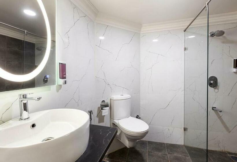 غرفة قياسية, Grand Kalinga