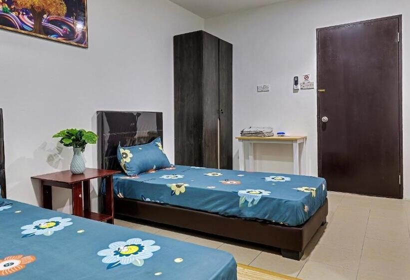 חדר סטנדרט לשלושה, Spot On 90439 Lh Home