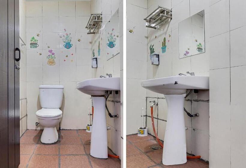 חדר משפחתי, Spot On 90439 Lh Home