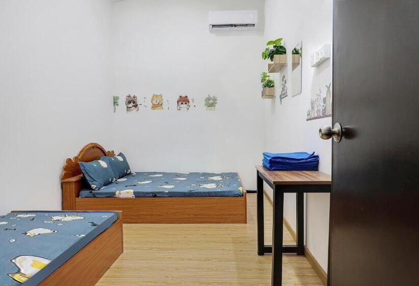 חדר סטנדרט לשלושה, Spot On 90439 Lh Home