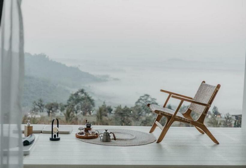 Habitació Estàndard, Moane