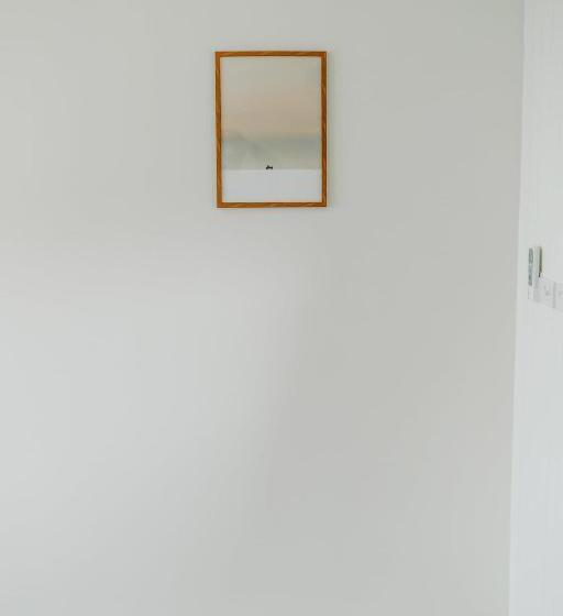 Habitació Estàndard, Moane