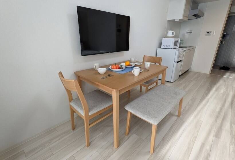 디럭스 트리플 룸, Eslead Hotel Namba Daikokucho