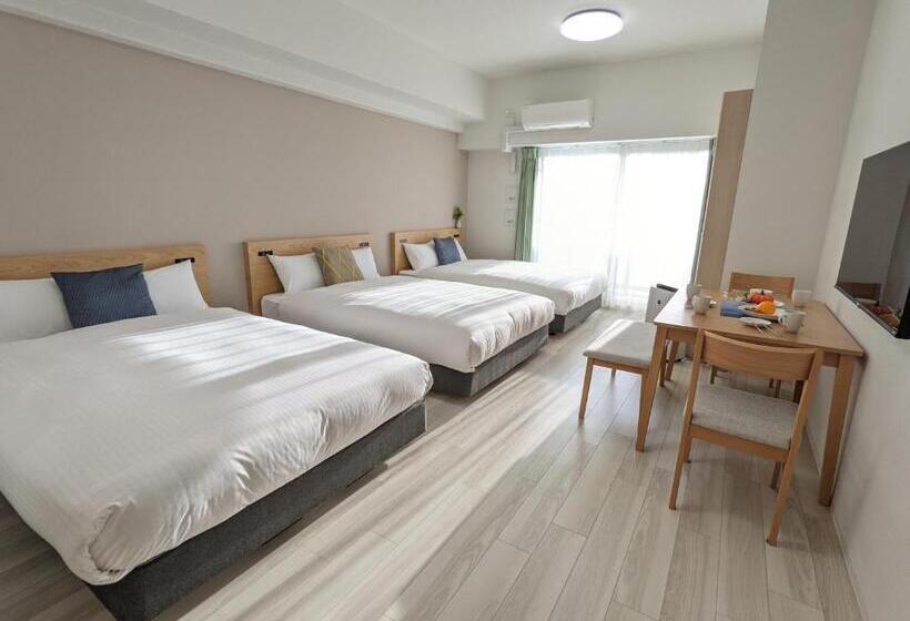 디럭스 트리플 룸, Eslead Hotel Namba Daikokucho