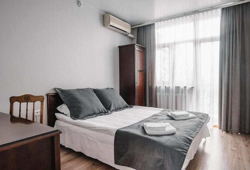 Standard-huone King-vuode, чевермето ірен