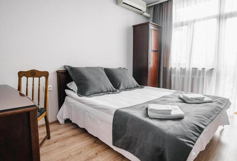 Standard-huone King-vuode, чевермето ірен