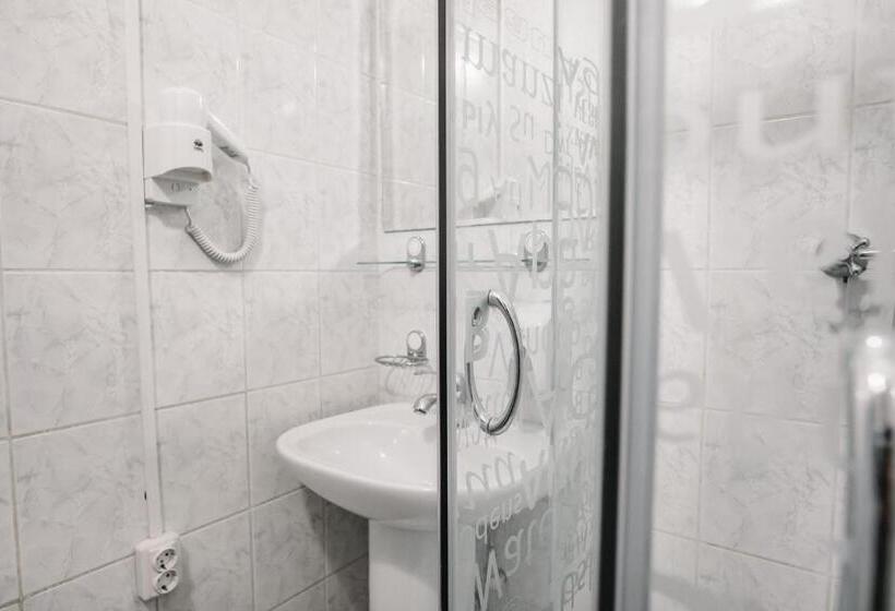 Standard-huone King-vuode, чевермето ірен