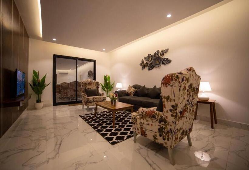 סוויטה עם בריכה, أجنحة و شاليهات خاصة