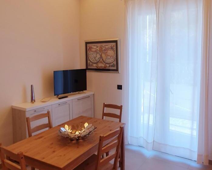 آپارتمان 1 خوابه, Affittacamere La Fonte