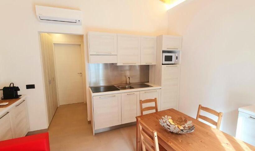 آپارتمان 1 خوابه, Affittacamere La Fonte