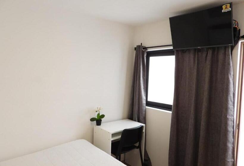 Quarto Estandar Individual Banheiro Compartilhado, Singular Antara