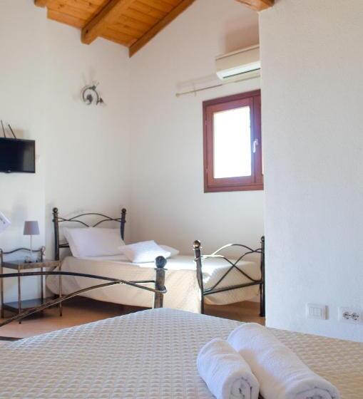 סוויטת ג'וניור נוף לים, La Minditta