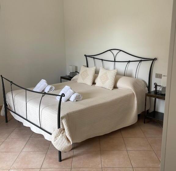 חדר משפחתי צדדי נוף לים, La Minditta