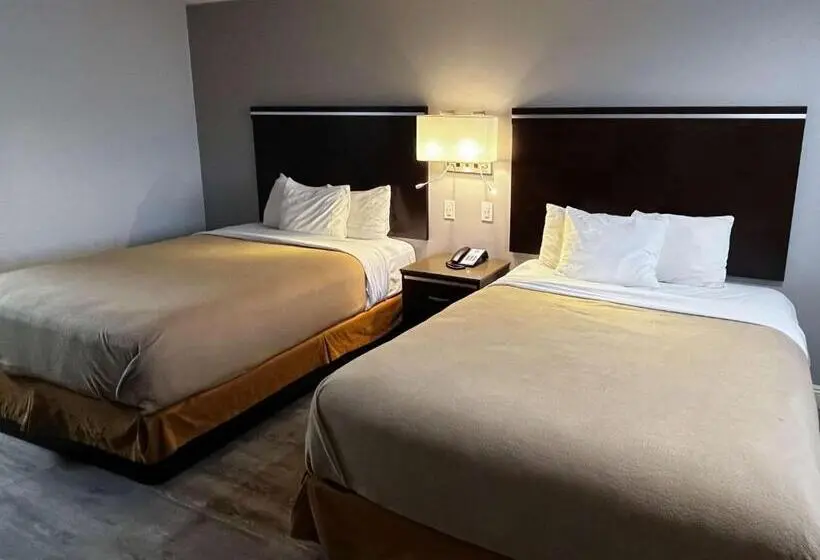 デラックスの４人部屋, Artesia, Ca