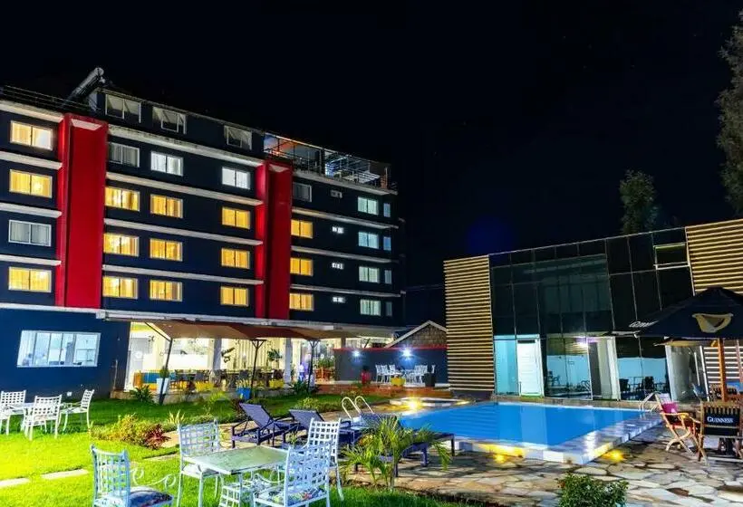 اتاق لوکس, The Warwick Hotel, Nanyuki Kenya