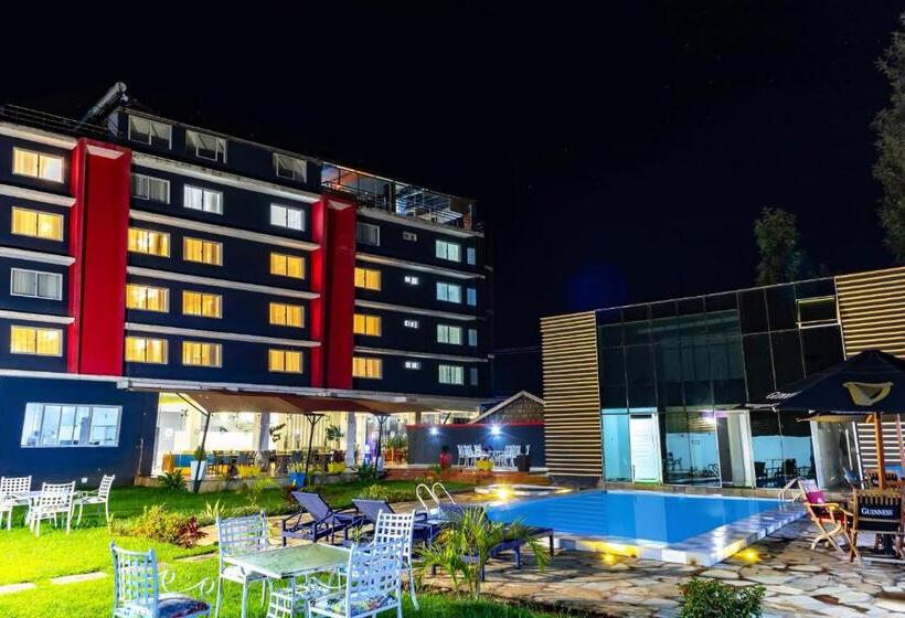 اتاق سوپریور, The Warwick Hotel, Nanyuki Kenya