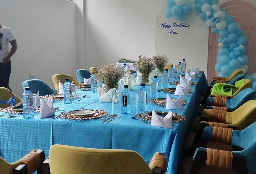 اتاق سوپریور, The Warwick Hotel, Nanyuki Kenya