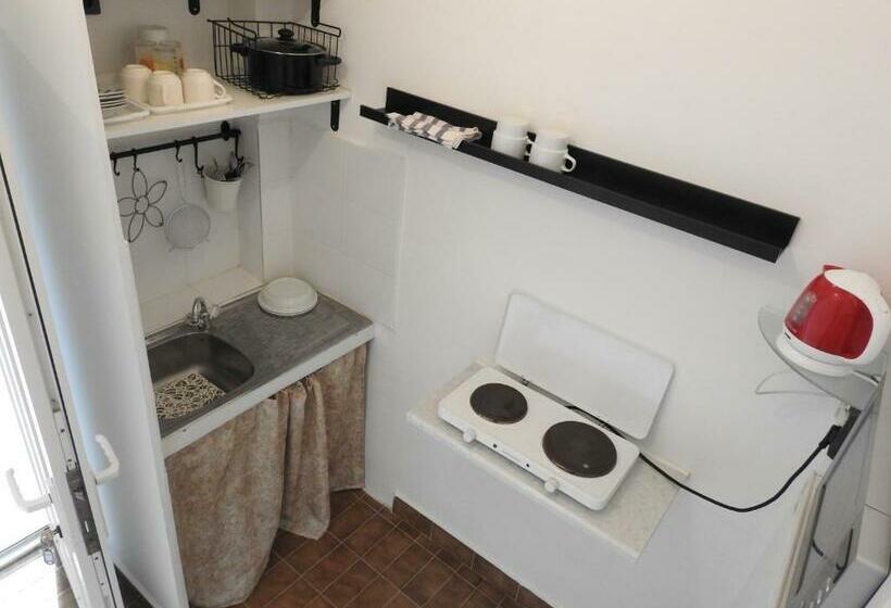 غرفة قياسية, Lake Vendégház