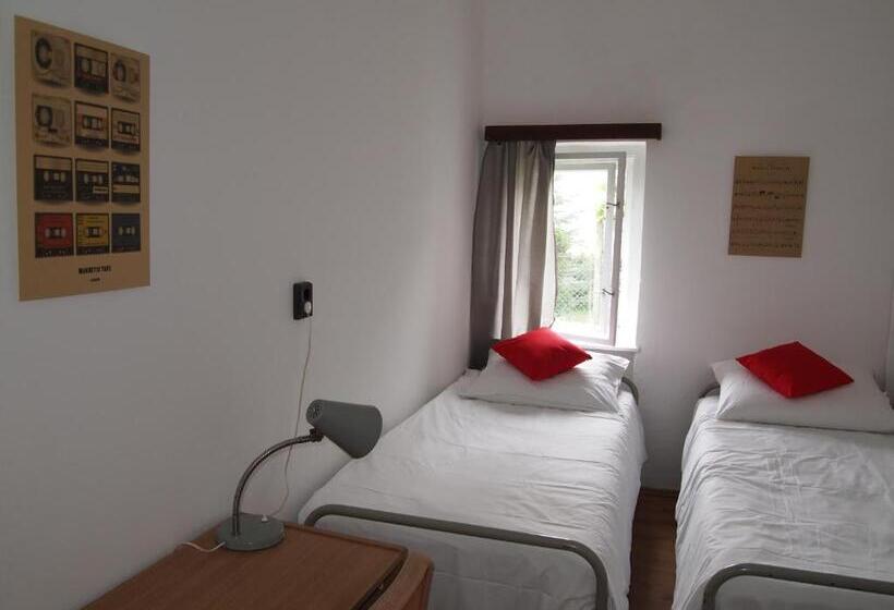 1ベッドルームアパートメント, Lake Vendégház