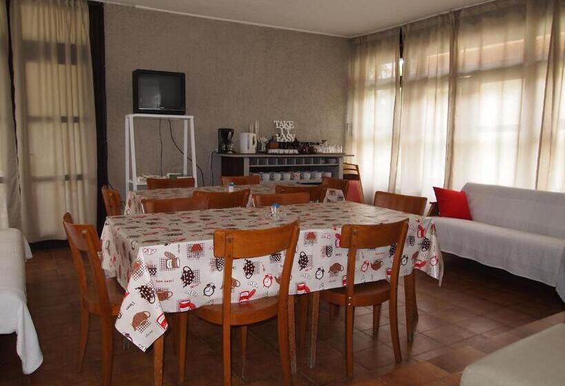 1ベッドルームアパートメント, Lake Vendégház