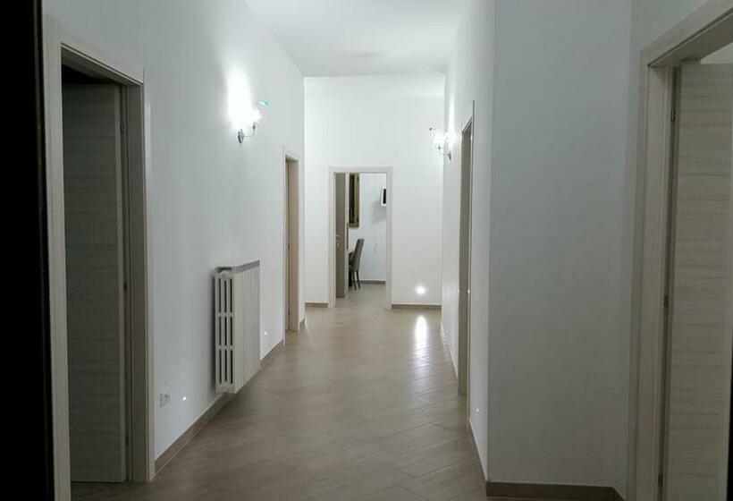 اتاق استاندارد چهار تخته, Mediterranea Guest House