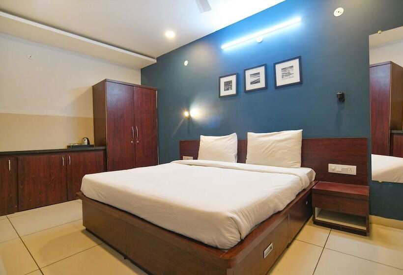 Quarto deluxe, Fabexpress Sagar Sky