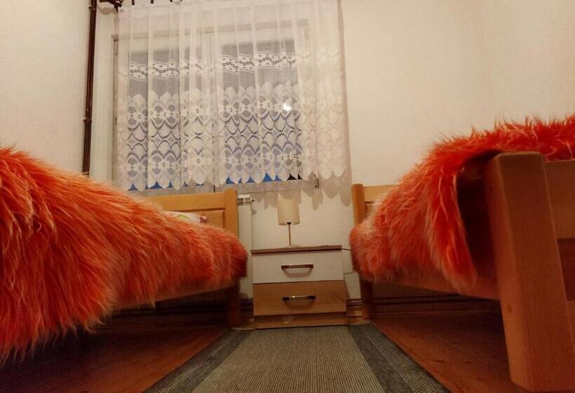 Номер Стандарт, Apartment Phillip Rooms