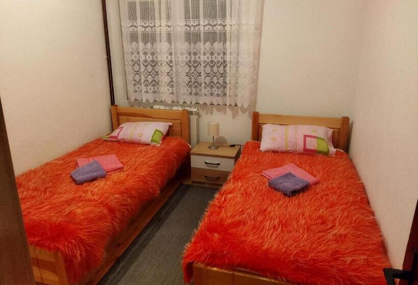 اتاق استاندارد, Apartment Phillip Rooms