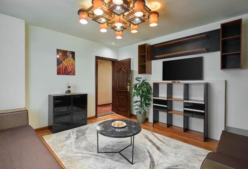 سوئیت پرزیدنت, Golden Park Hotel Cairo, Heliopolis