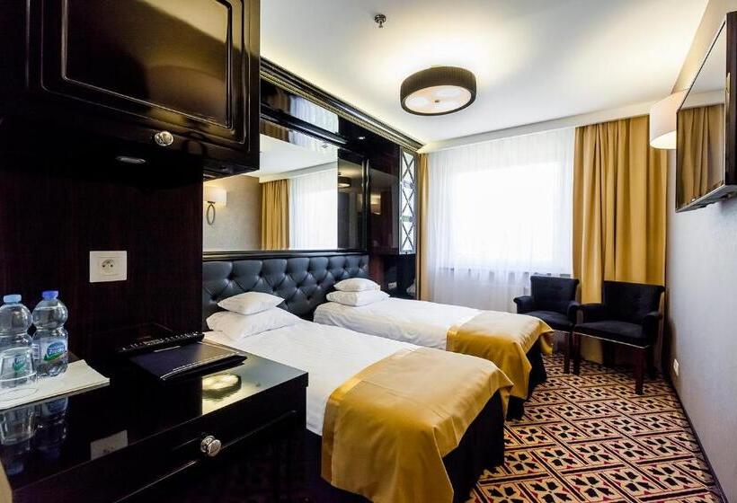 غرفة ديلوكس, 500