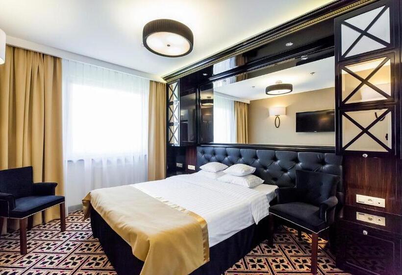 Номер Deluxe, 500