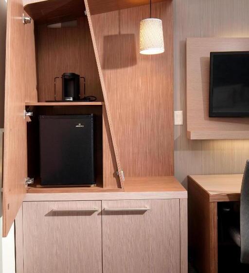 Стандартный Номер Кровать Кинг, Courtyard By Marriott Palm Beach Jupiter